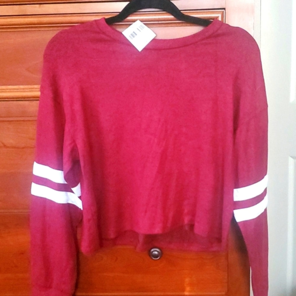 Forever 21- Women's cropped sweatshirt  size Medium